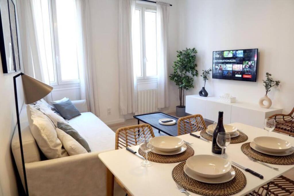 Magnifique T3 Sur Le Vieux Port-A 2 Pas Du Panier Apartment Marseille Luaran gambar